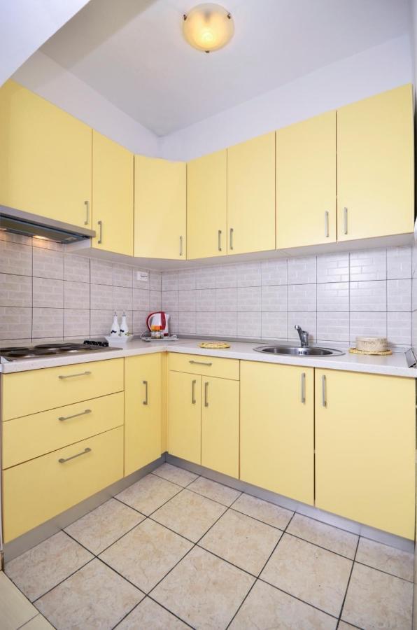 Apartments Jana Makarska Ngoại thất bức ảnh